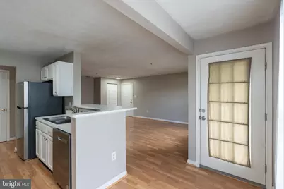 689 Winding Stream Way #101, Odenton, MD 21113 - Photo 7