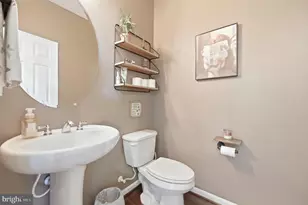 7484 Ashmore Ave, Glen Burnie, MD 21060 - Photo 19