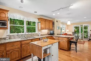1070 Foxcroft Run, Annapolis, MD 21401 - Photo 17