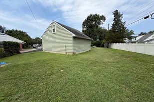 125 Elm Dr, Glen Burnie, MD 21060 - Photo 3