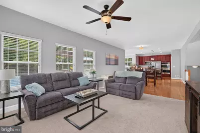 8014 Safe Harbor Court, Glen Burnie, MD 21060 - Photo 9