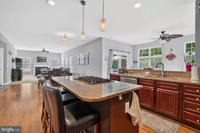 8014 Safe Harbor Court, Glen Burnie, MD 21060 - Photo 11