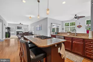 8014 Safe Harbor Court, Glen Burnie, MD 21060 - Photo 11