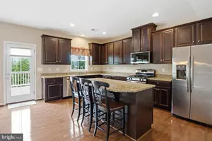544 Fox River Hills Way, Glen Burnie, MD 21060 - Photo 11