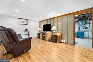 300 2nd Ave SW, Glen Burnie, MD 21061 - Photo 27