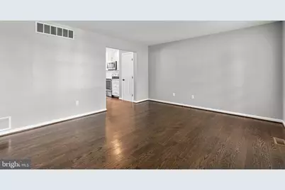 6425 Oak Park, Linthicum Heights, MD 21090 - Photo 5