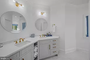 14 E Lake Dr, Annapolis, MD 21403 - Photo 29