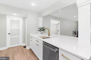 7009 Dover Ave, North Beach, MD 20714 - Photo 7