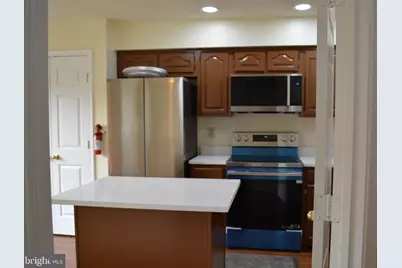 248 Saint Michaels Circle, Odenton, MD 21113 - Photo 5