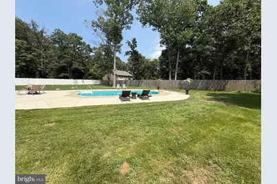 15 Dorothy Meeks, Pasadena, MD 21122 - Photo 3