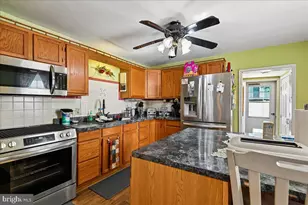807 205th St, Pasadena, MD 21122 - Photo 19