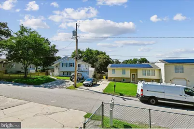 807 205th Street, Pasadena, MD 21122 - Photo 9