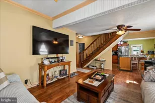 807 205th St, Pasadena, MD 21122 - Photo 15