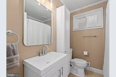 114 Main Avenue SE, Glen Burnie, MD 21061 - Photo 17