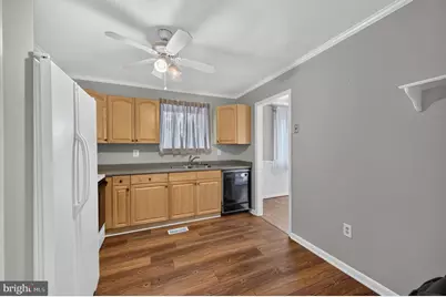 6584 Brentwood Road, Linthicum Heights, MD 21090 - Photo 9