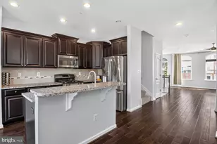 728 Millhouse Dr, Glen Burnie, MD 21060 - Photo 3