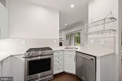 645 Oakland Hills Drive #1B, Arnold, MD 21012 - Photo 11