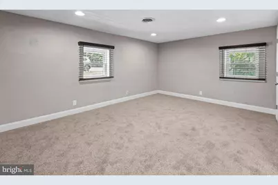 610 Laurel Drive, Pasadena, MD 21122 - Photo 17