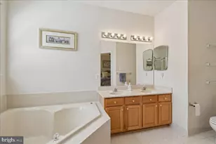 605 Lighthouse Landing Ln, Annapolis, MD 21409 - Photo 25