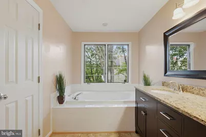8609 Woodland Manor Drive, Laurel, MD 20724 - Photo 33