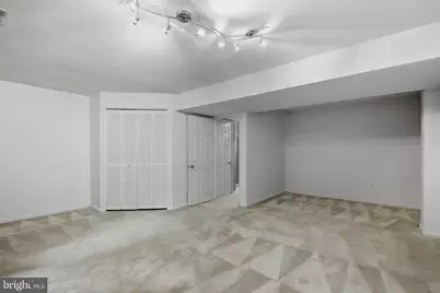 8609 Woodland Manor Drive, Laurel, MD 20724 - Photo 11
