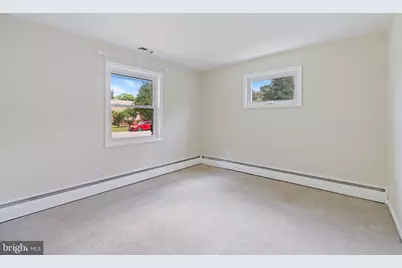 8005 Woodholme Circle, Pasadena, MD 21122 - Photo 13