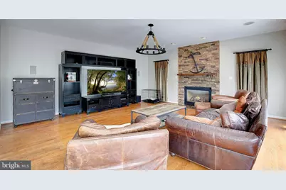 2407 Lawndale Court, Gambrills, MD 21054 - Photo 23
