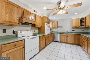 120 Island View Dr, Annapolis, MD 21401 - Photo 35