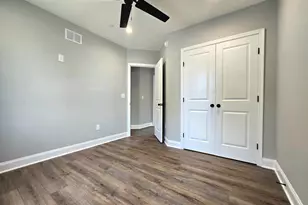 121 Bishop Ave, Baltimore, MD 21225 - Photo 13