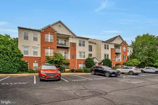 2412 Chestnut Terrace Ct, Odenton, MD 21113 - Photo 3
