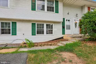 720 Chapelgate Dr, Odenton, MD 21113 - Photo 35