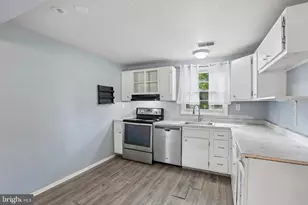 720 Chapelgate Dr, Odenton, MD 21113 - Photo 15