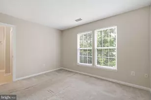 222 Foxmanor Ln, Glen Burnie, MD 21061 - Photo 13