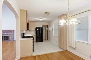 105 Juniper Cir, Linthicum Heights, MD 21090 - Photo 9