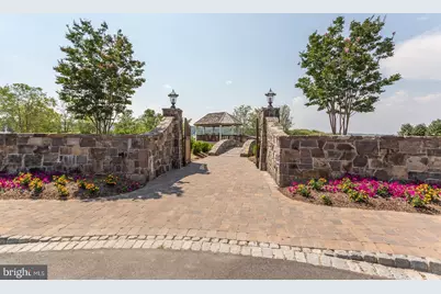 7039 Dover Avenue, North Beach, MD 20714 - Photo 13
