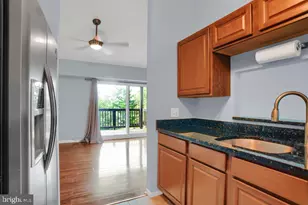 200 Spring Maiden Ct, Glen Burnie, MD 21060 - Photo 7