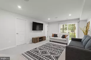 8413 Orchard Harvest Rd, Glen Burnie, MD 21060 - Photo 5