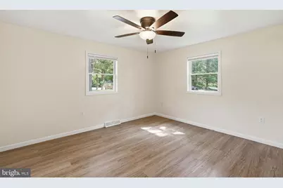 550 Sunset Knoll Road, Pasadena, MD 21122 - Photo 21