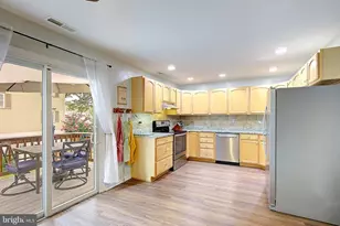 1418 Orleans Ct, Crofton, MD 21114 - Photo 3
