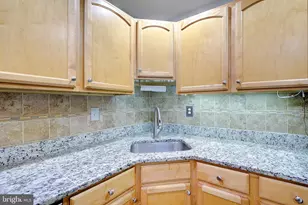 1418 Orleans Ct, Crofton, MD 21114 - Photo 7