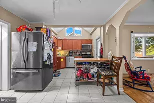 214 Chelsea Rd, Pasadena, MD 21122 - Photo 19