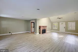 5703 Great Oak Pkwy, Churchton, MD 20733 - Photo 11