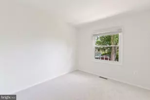 641 Chapelview Dr, Odenton, MD 21113 - Photo 17