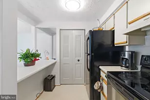 8036 Abbey Ct, Pasadena, MD 21122 - Photo 13