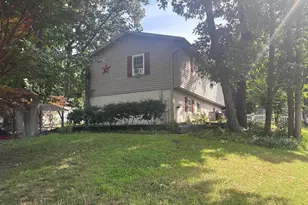 321 Maryland Ave, Pasadena, MD 21122 - Photo 1