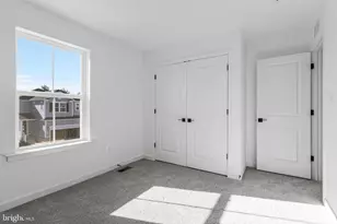 5728 Howard Dr, Glen Burnie, MD 21061 - Photo 37