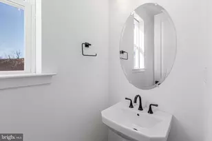 5728 Howard Dr, Glen Burnie, MD 21061 - Photo 19