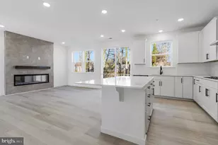 5728 Howard Dr, Glen Burnie, MD 21061 - Photo 17