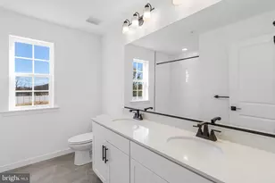 5728 Howard Dr, Glen Burnie, MD 21061 - Photo 27