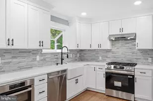 7940 Oakwood Rd, Glen Burnie, MD 21061 - Photo 11